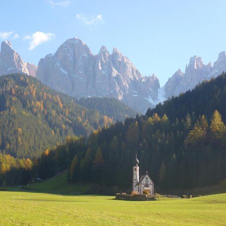 Raschoetzhof Funes  Kültér fotó