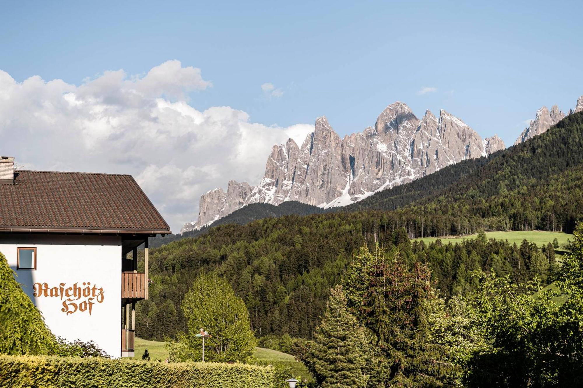 Raschoetzhof Funes  Kültér fotó